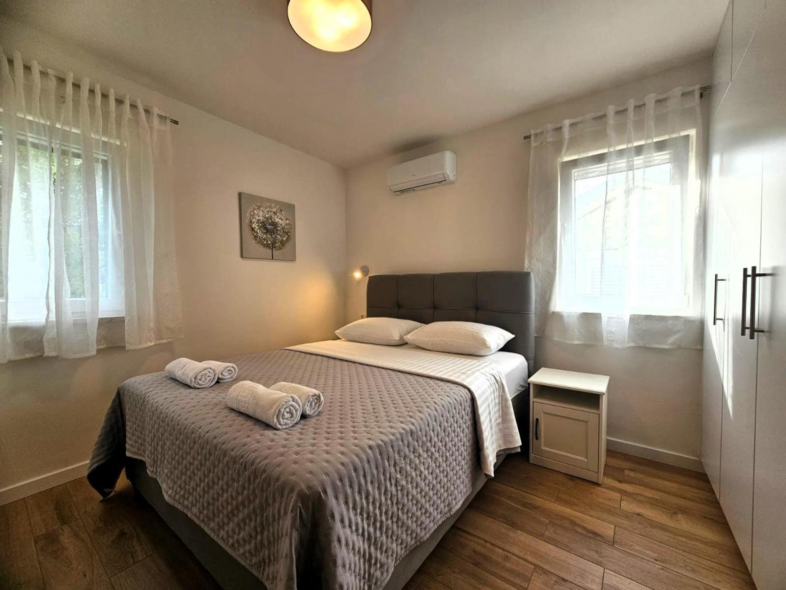 Apartments Miamare 2 Primosten Bilik gambar